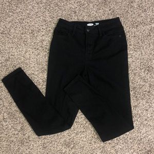 Old navy curvy rockstar jeans